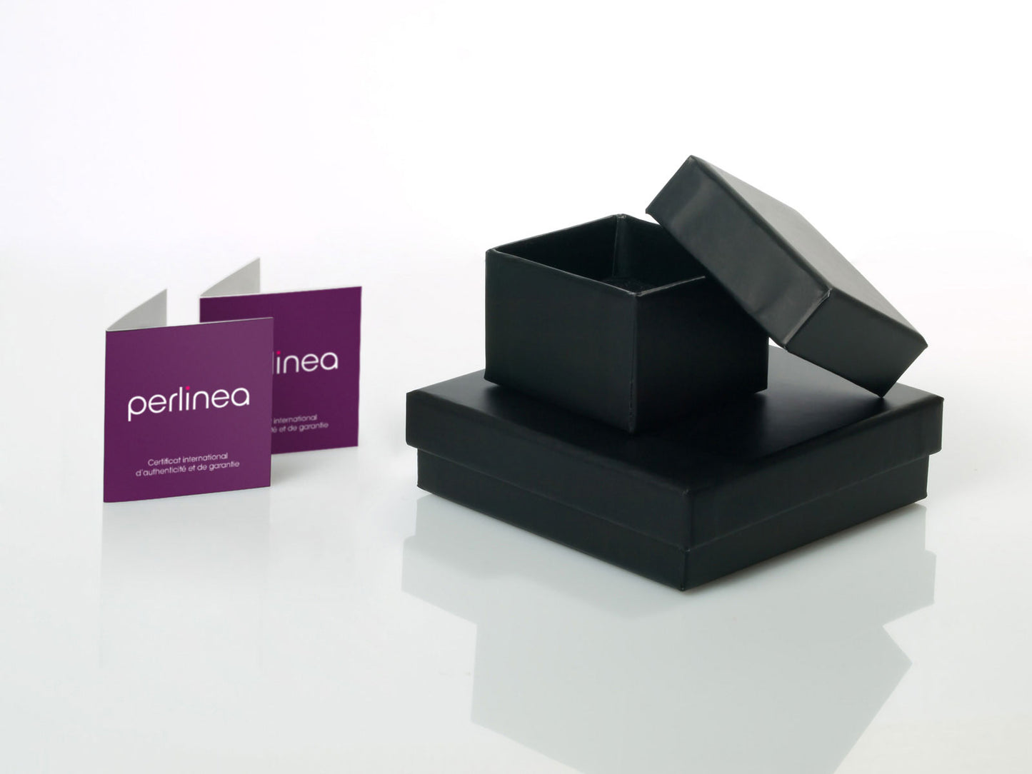 Écrin prestige Perlinea avec certificat international d'authenticité et de garantie