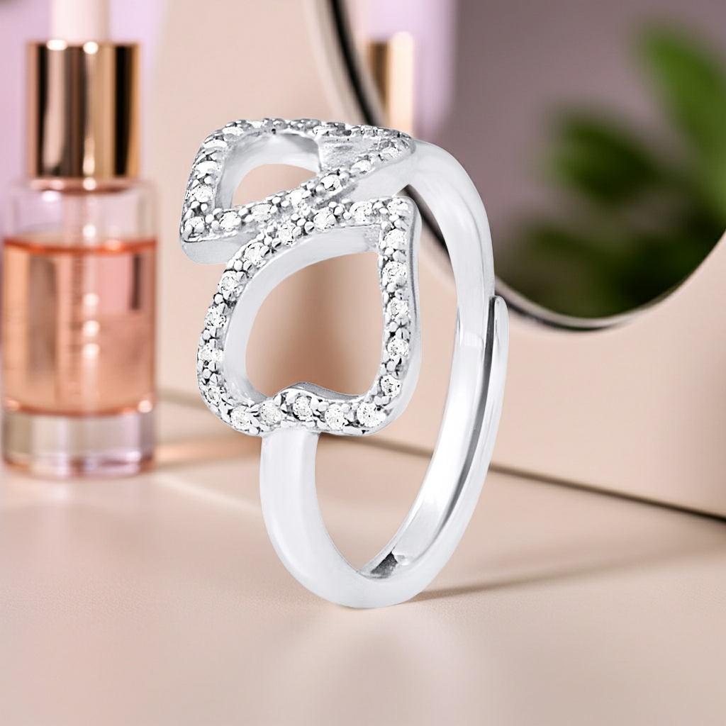 Détail des zirconiums sur bague double cœur ajustable argent 925 _ vue 3| kenvia