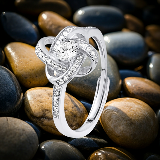 Bague Nœud ajustable en argent 925 et zirconium - vue principale - Beloved