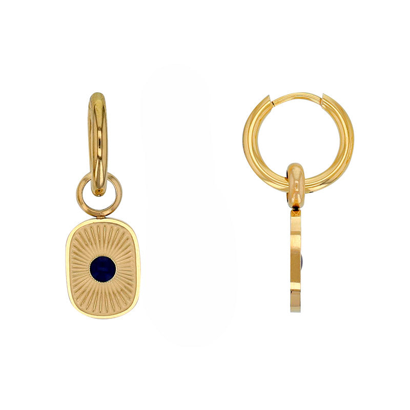 Boucles d’oreilles dorées avec pendentif carré strié et centre en résine bleue - KENVIA